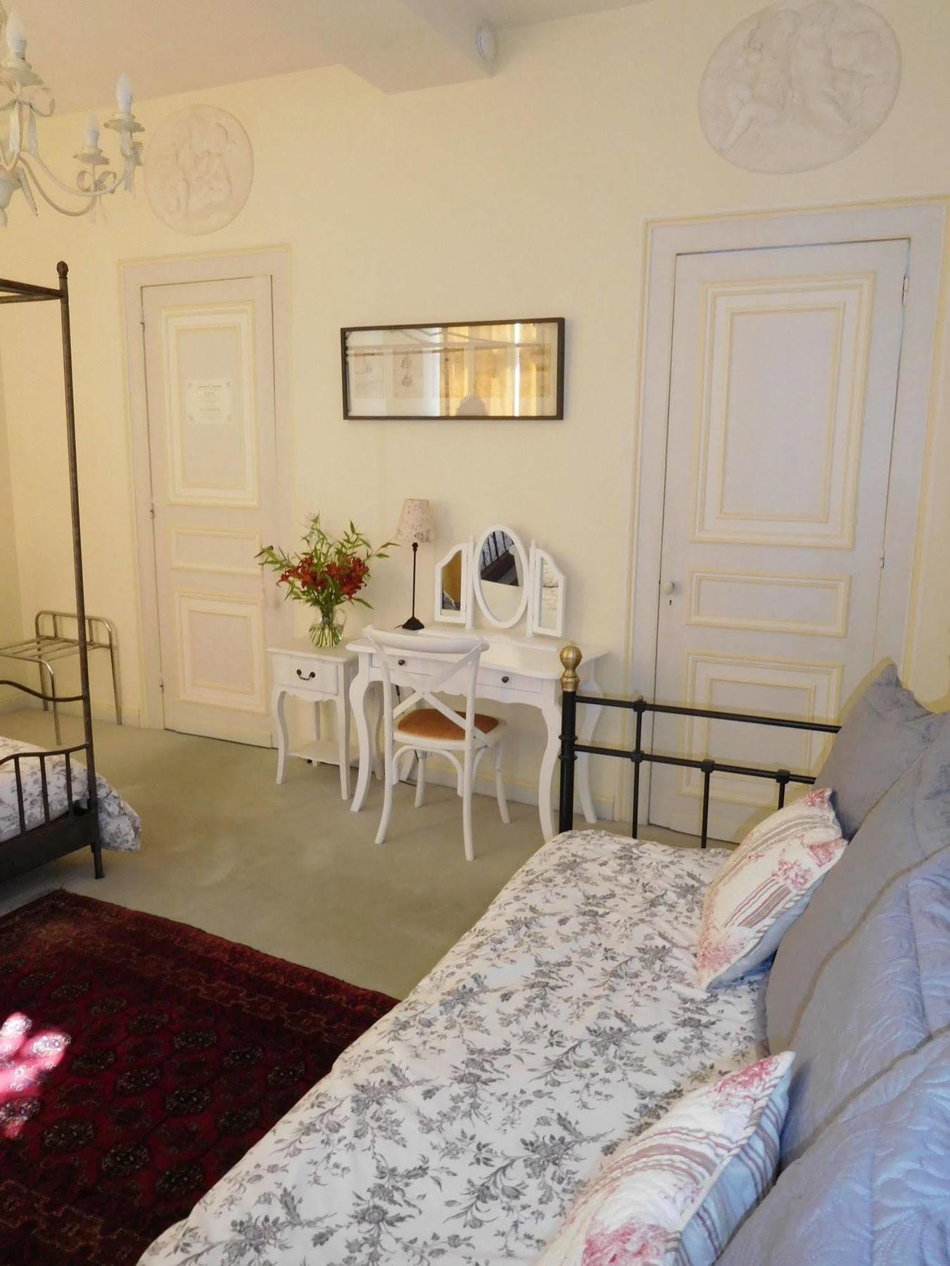 Chambres D'Hotes Chateau De Courcelette 赫恩 外观 照片